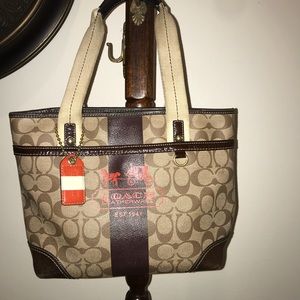 Coach signature shoulder bag